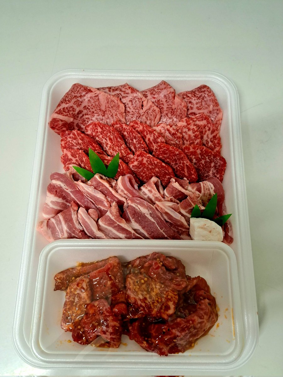 Onikunookada's tweet photo. ゴールデンウィーク到来🥳
暖かい日差しのなか楽しくBBQ🥩
素敵な思い出作りにお肉のおかだをぜひご利用ください🥰
ご希望の盛合せ・たれ付け・キャンプカット！何でもお気軽にお声がけくださいね。 https://t.co/uk7agAPIQg
