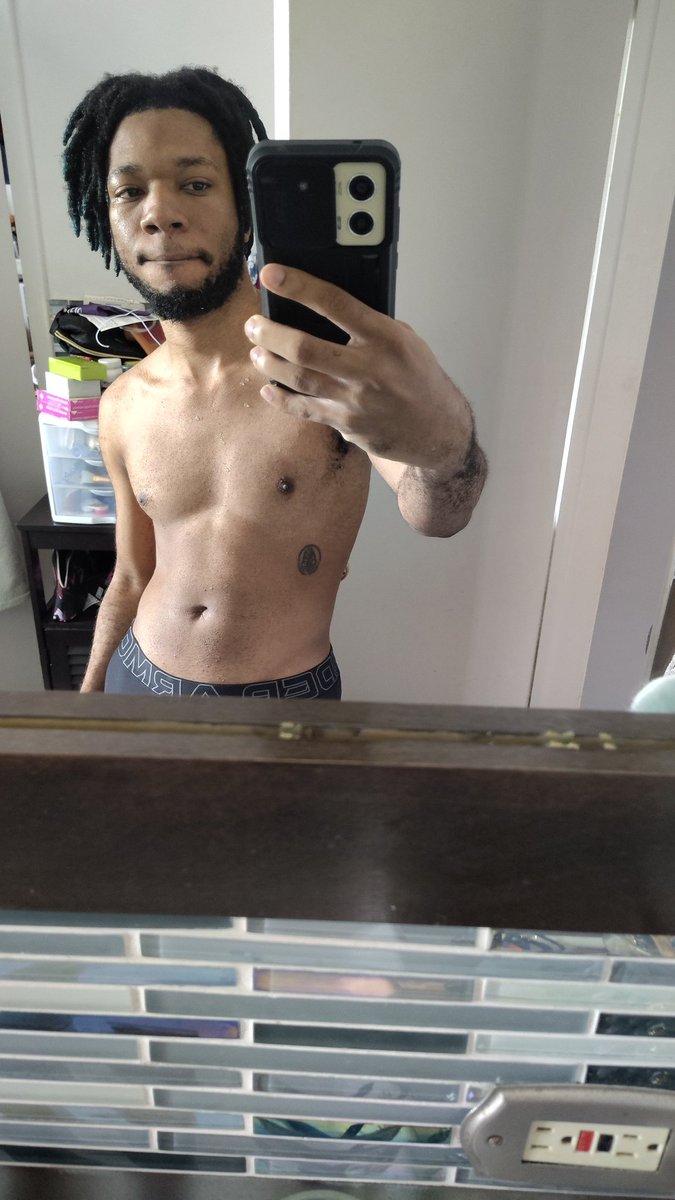 ji ৻ꪆ tweet media