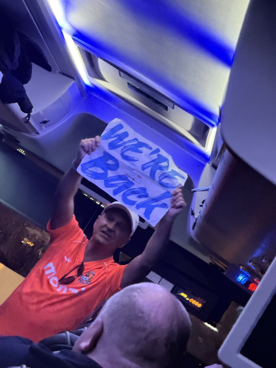 OliJohnRiley's tweet photo. Best night of my life! Don’t tell my wife or kids tho😂😭 #PUSB 

WE ARE PREMIER LEAGUE 🩵🩵🩵 https://t.co/otj2XGEGh9