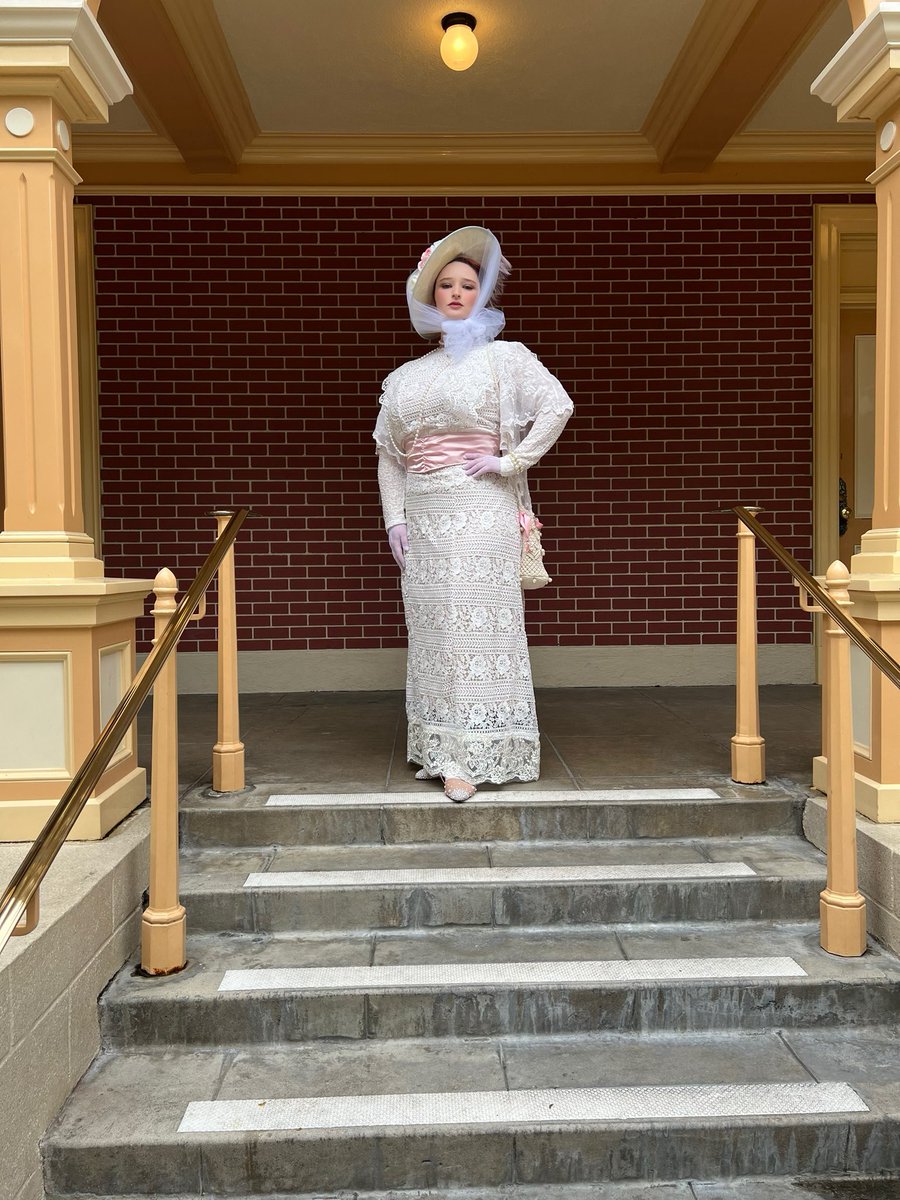 Alexandria the Red tweet media