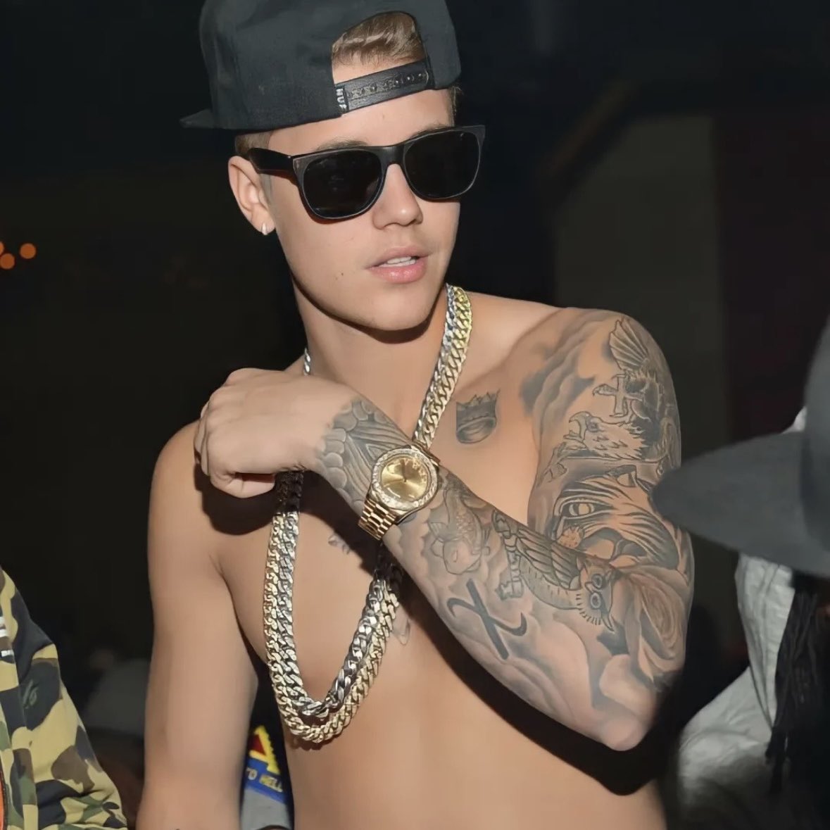 gigi BIEBERCHELLA tweet media