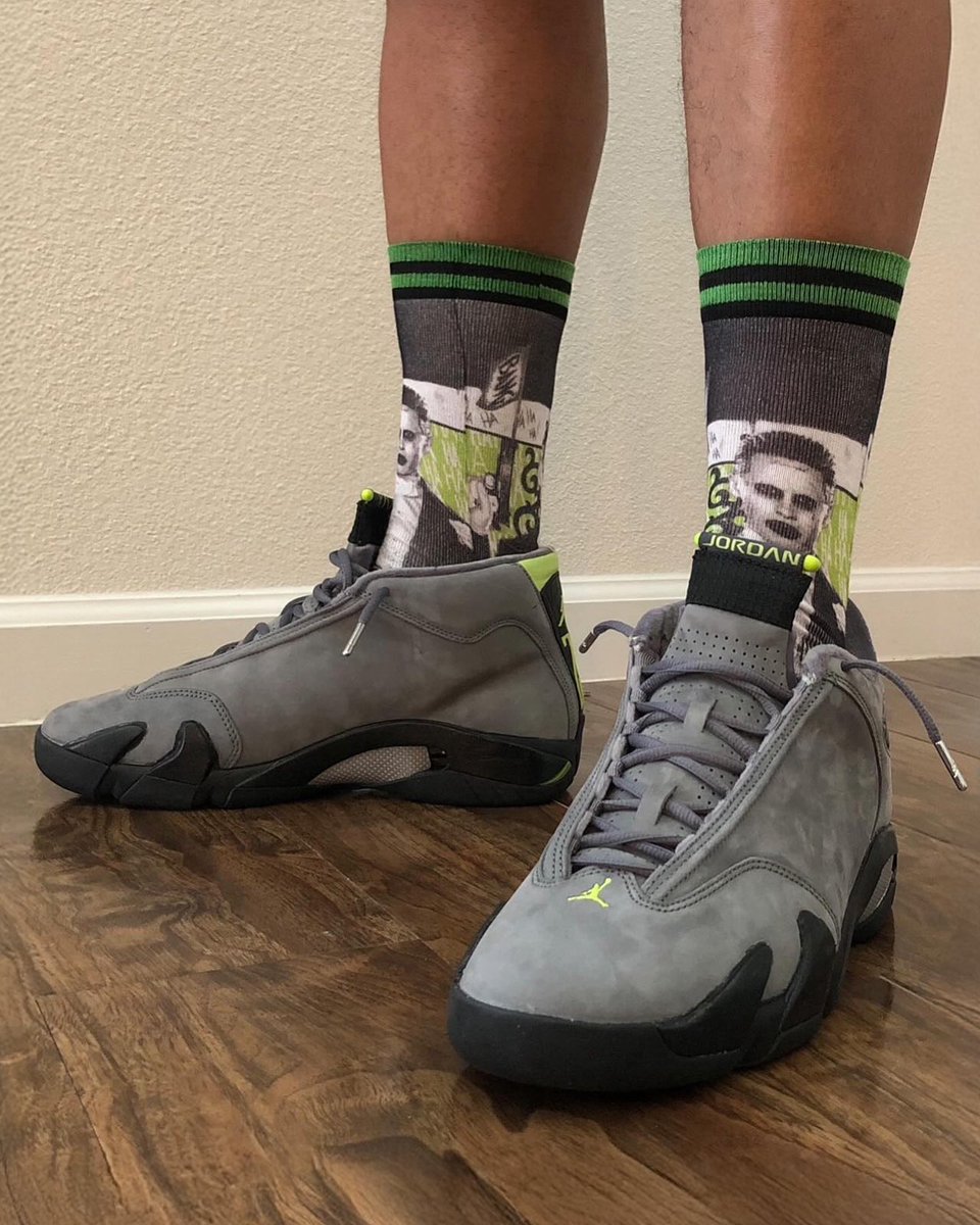 INSANE SNEAKER™ tweet media