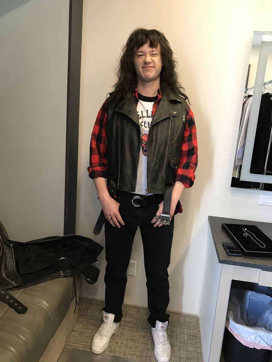 vamp 🦇 tweet media