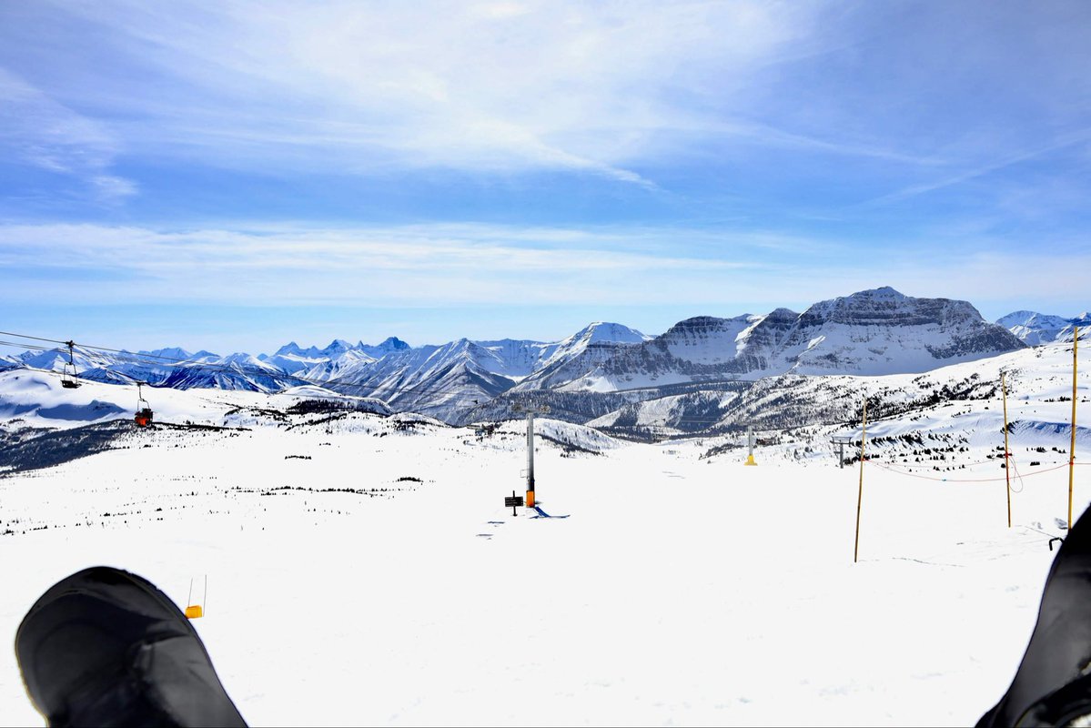 raisinbrahs's tweet image. #banff pt 2