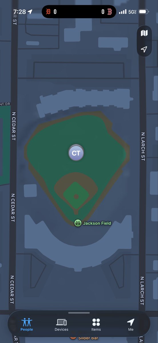 bennett Thompson tweet media