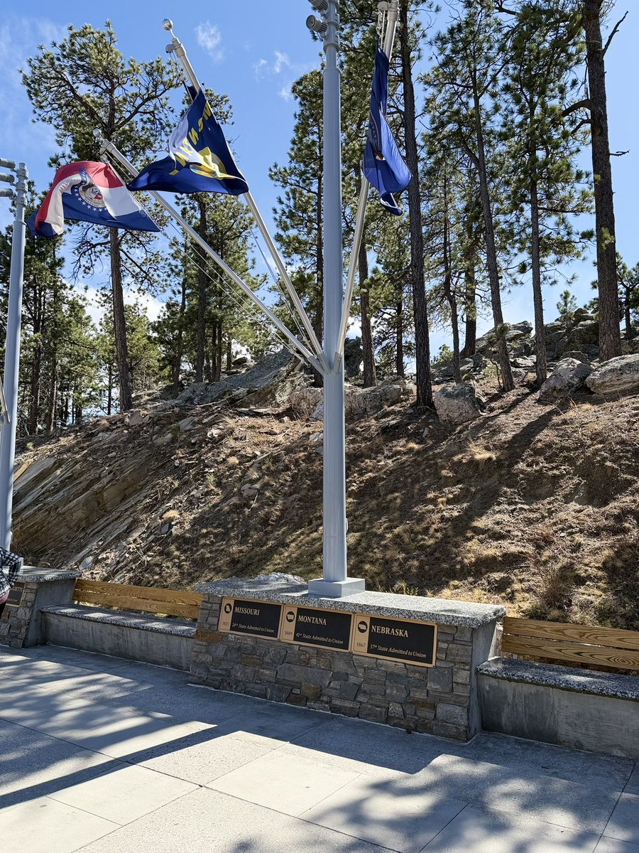 Astro_Clay's tweet image. #GodBlessAmerica