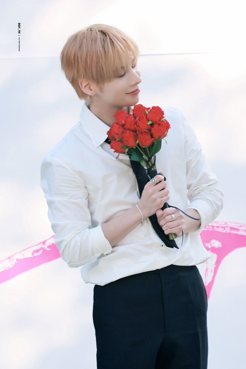 𝗗𝗢𝗧_𝗧𝗛 tweet media