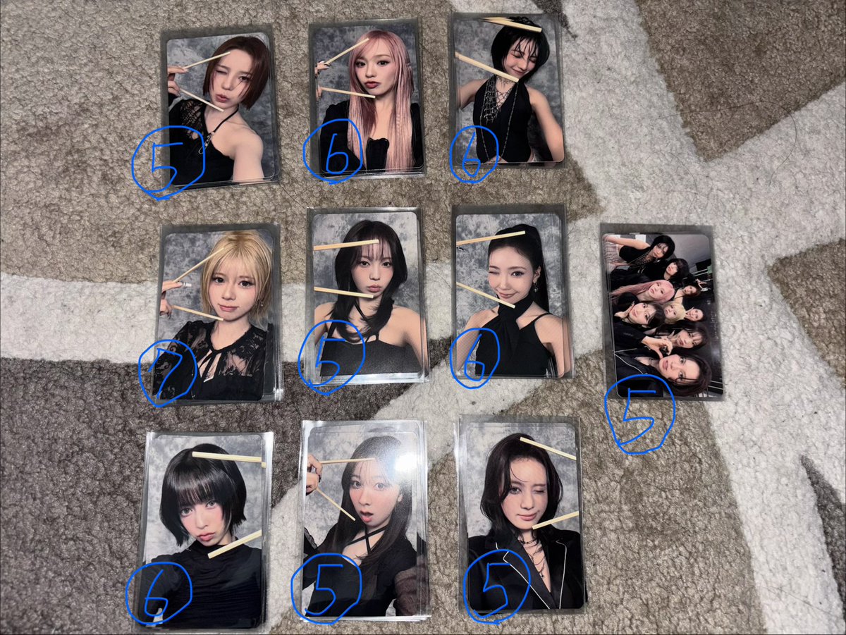 tanzawa98's tweet photo. NiziU 販売

譲）通常盤トレカ (画像に枚数記載)

求）150円/1枚(ドーム手渡し優先)

郵送の場合600円以上から

メルカリ取引だと1枚200円

PayPay or メルペイ or 現金

求めている方、よろしくお願いします🙇‍♂️
複数枚取引優先します

#NiziU交換 #NiziU_買取  #NiziU買取 https://t.co/9RhZIzX7JJ