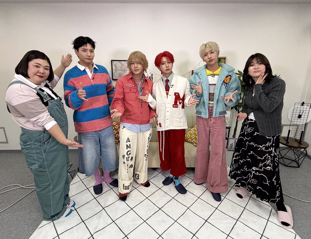 #つまみは紅しょうが
本日23:00から放送✨

ゲストは #OWV の皆さん🚀

まさにROCKET MODEで
番組を盛り上げてくださいました✨

理想は圏外な皆さんのトークを
お楽しみください🚀

是非ともご覧ください👀
bsy.co.jp/programs/by000…