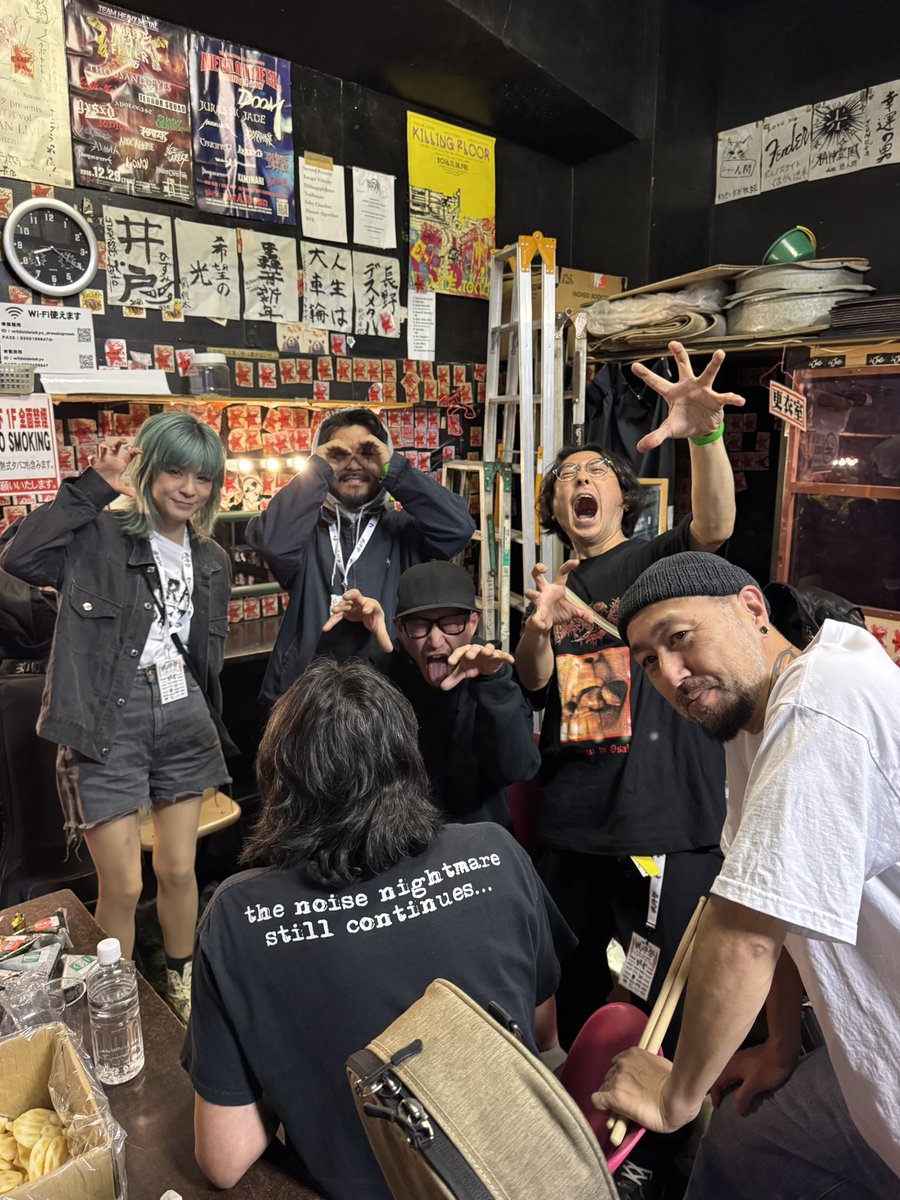 Kandarivas's tweet photo. 【⛩️GEKIKO-FEST2026⛩️】

昨晩はご来場
誠にありがとうございました🙇
皆様のおかげで素晴らしいスタートを切ることが出来ました.

特に
@VISCERAINFEST と@slight_slappers 
の初遭遇に僕はとても胸が熱くなりました.

最高の瞬間でした.

改めて
Taring
@Military_Shadow 
Mass-49
choked by own vomits
そして
Sligh Slappers
Viscera Infest
の皆さま

ご出演頂きありがとうございました🙇

本日も皆さま
是非とも@gekikofest 2026 day2
何卒よろしくお願い申し上げます🙇
