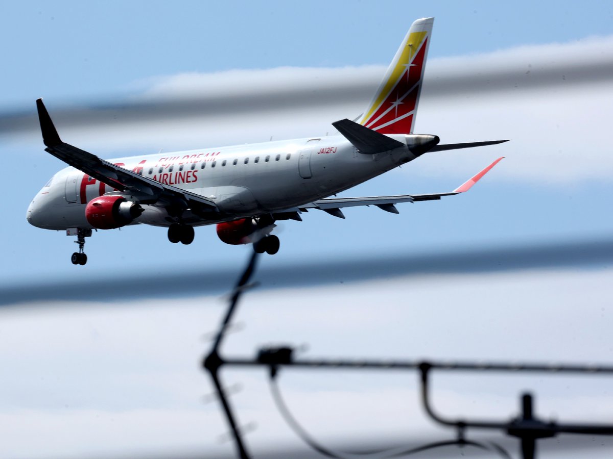 raven_spk02's tweet image. 宅撮り #FDA；白たん 到着  @ 2026/04/18(Sat)🥰
・FDA391(NKM⇒OKD, JA12FJ)；RNP RWY14 Final, 08:48 JST
#フジドリームエアラインズ #E175 #FDAファンクラブ #FDAf
#JA14FJ #ホワイト #OKD #RJCO #丘珠空港 #宅撮り