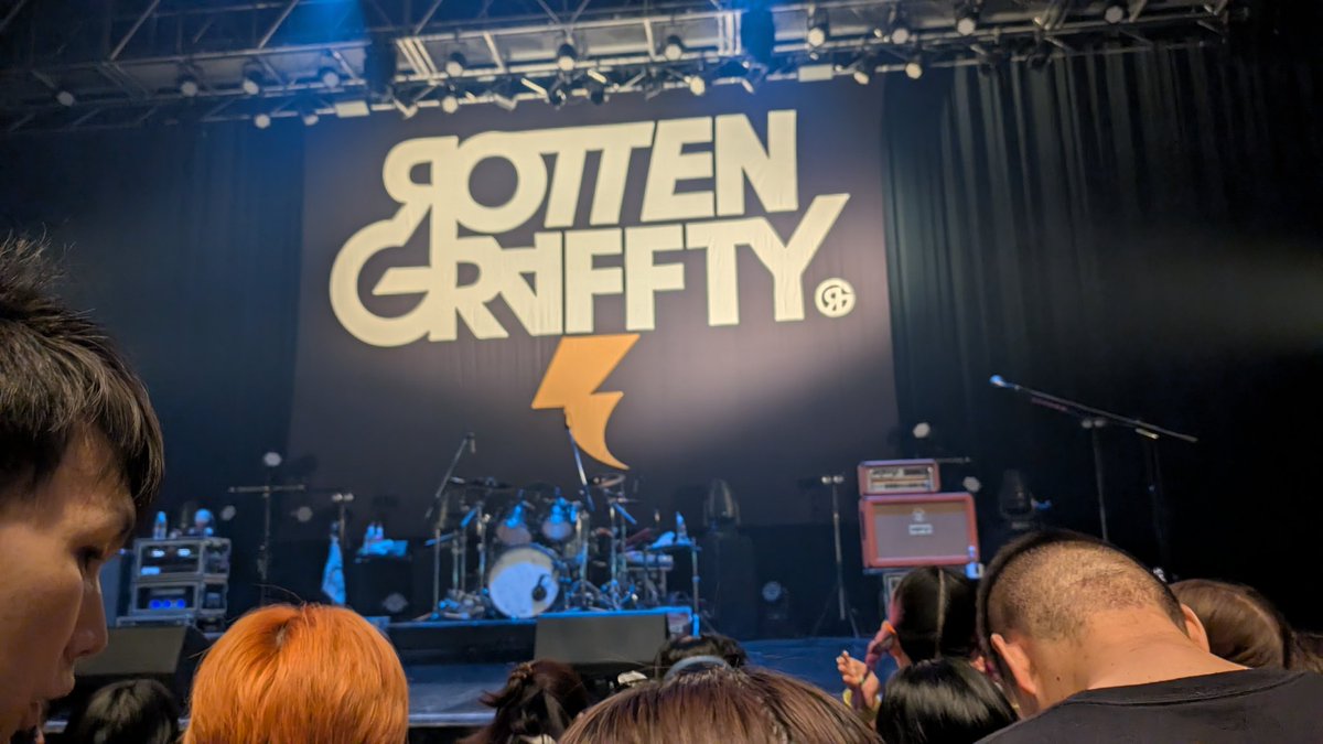 golfull's tweet photo. わびさびtourFinalSeries　at.なんばHatch
大阪はここが1番音エエな
50過ぎて人間変われるか知らんけど
心身共にしっかり戻してまた戻って来て下さい https://t.co/bmrA6e2Lrl