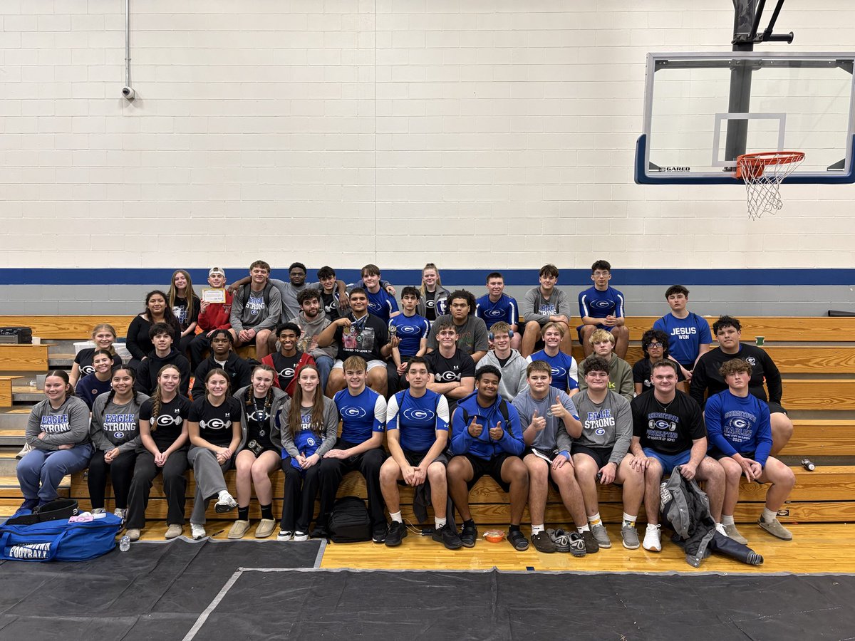 CoachKinch's tweet photo. The 2026 Team #EagleStrong https://t.co/dYtAj1bLVZ