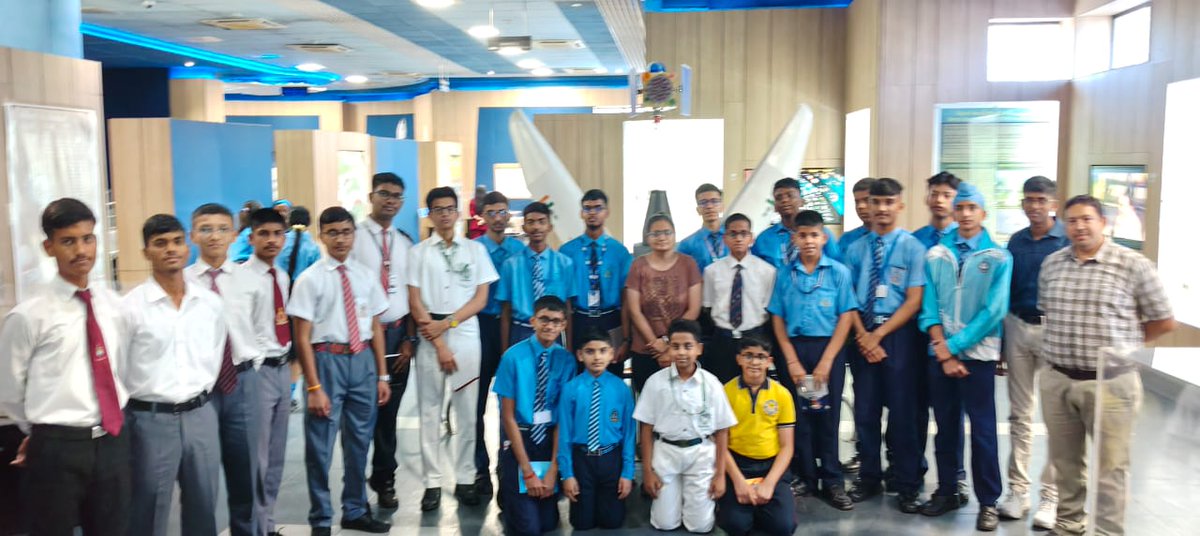 We are so proud of Cadet Brajesh Sahu felicitated at IN-SPACe,Ahmedabad for achieving first position in 16+ cat in the International Space Science Olympiad;  amongst10,000 participants #SSAPOfficial #SainikSchoolsSociety #internationalscienceolympiad