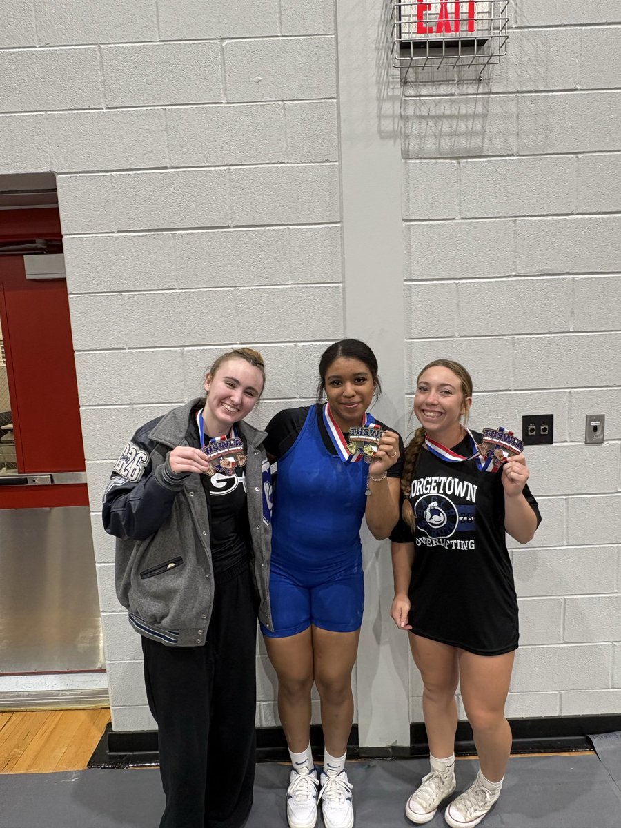 CoachKinch's tweet photo. The Regional Qualifiers #EagleStrong https://t.co/JBQJMMv3eU