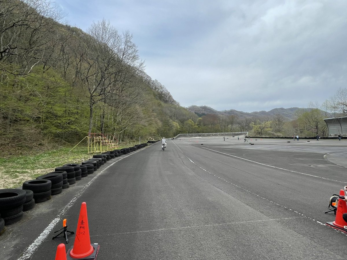 EF8KK4 hayabu tweet media