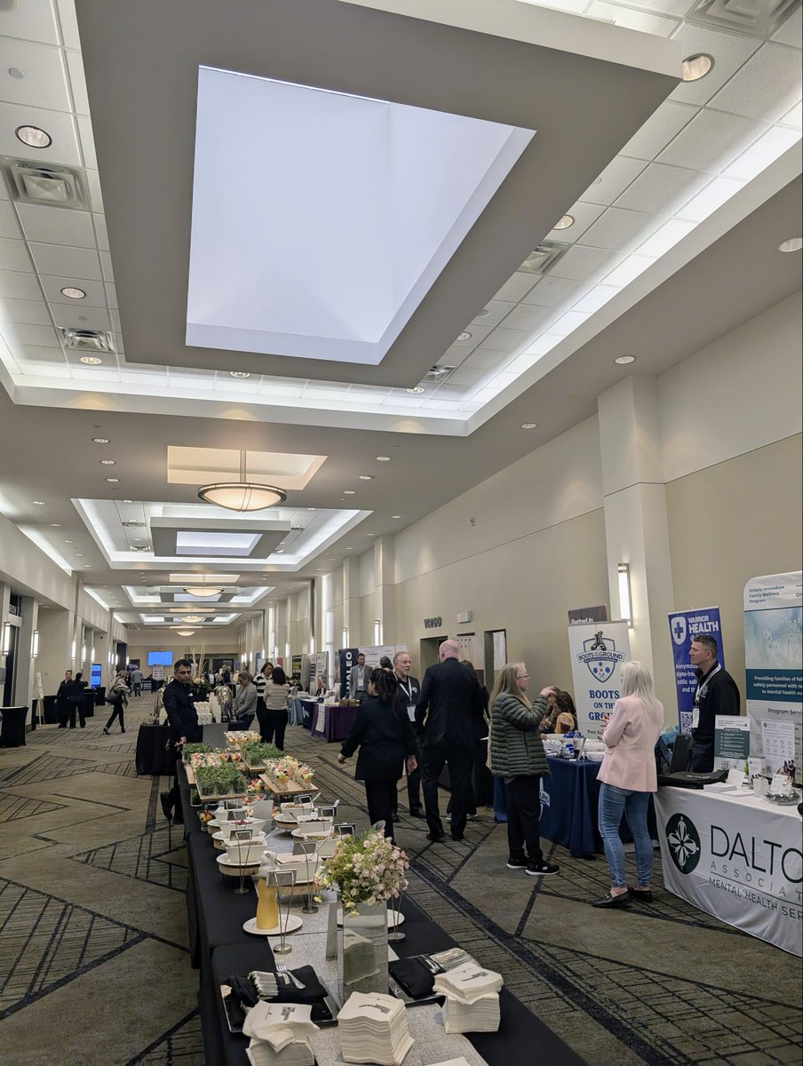 BootsOTGround's tweet photo. Boots On The Ground proudly connected with dedicated First Responders at the Central Canada First Responders’ Mental Health Conference, strengthening support systems for those serving communities. #BootsOnTheGround #FirstResponders #MentalHealthMatters #PeerSupport https://t.co/YBD5HfkCZT