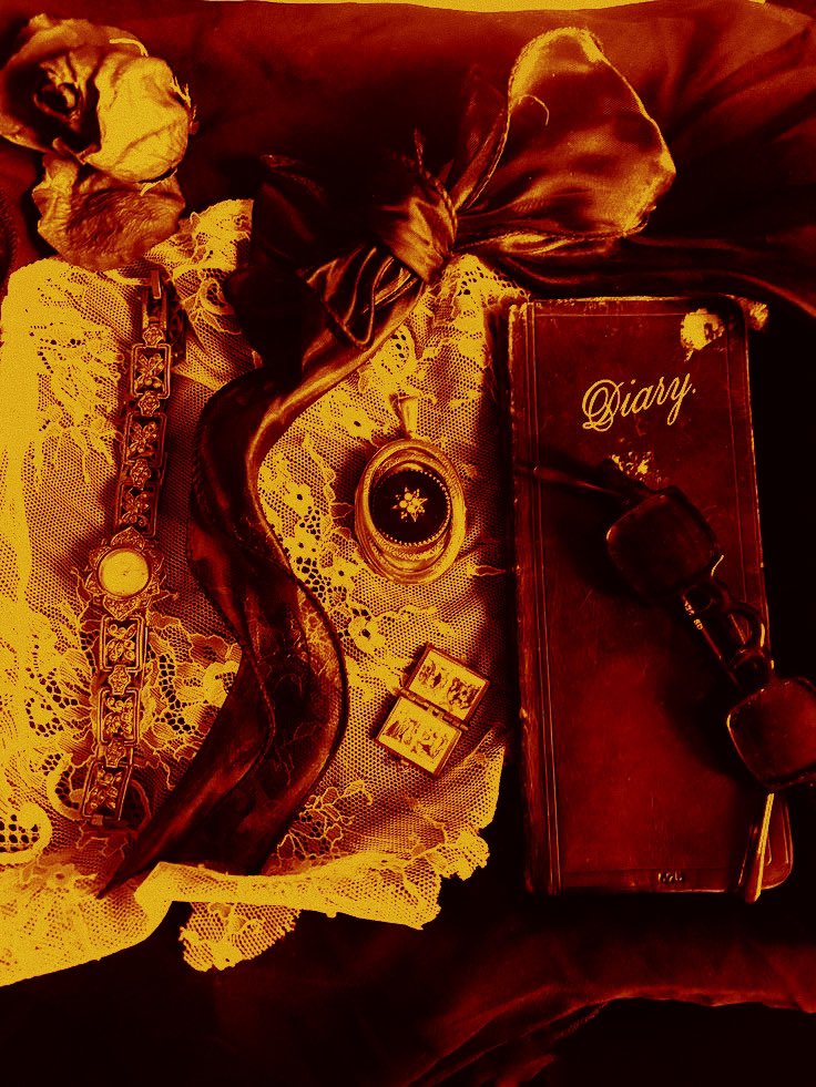 𝖧𝖤𝖠𝖵𝖤𝖭. tweet media