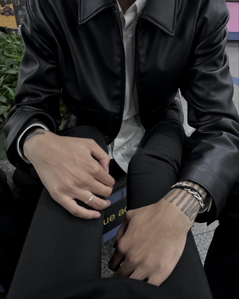 Asa ⊹ ˚ . 𝜗𝜚 tweet media