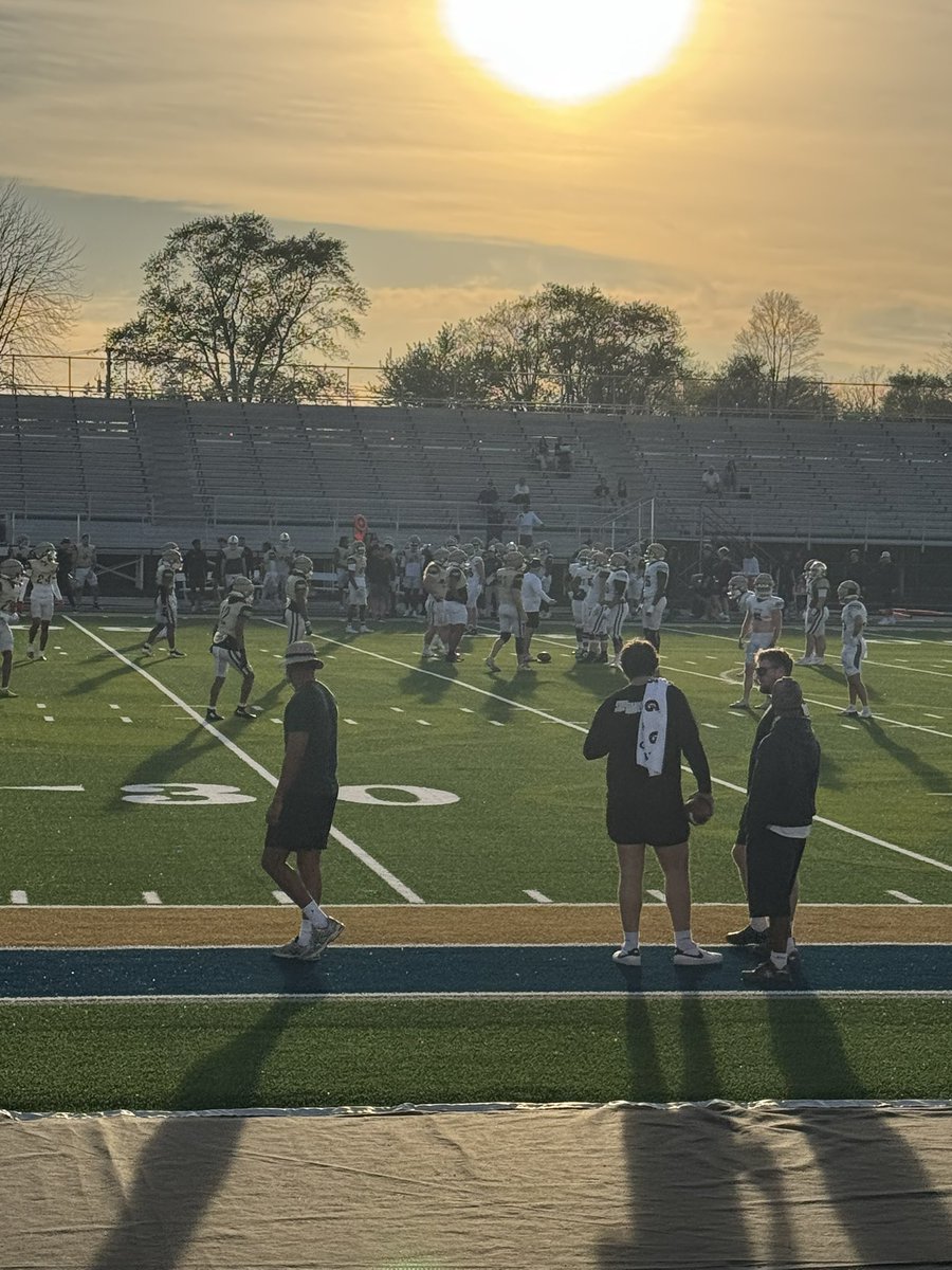 grantwalker78's tweet photo. I had a great time at Tiffin University for a spring game visit thank you @coachrufenerTU and @Coach_ZBlair for the hospitality!!! It was a great game can’t wait to be back up!!!
@CoachDanScholz @CoachRio5x @PrepRedzoneOH @OHPrepVarsity @Bryan_Ault @JaredLuginbill https://t.co/MWGBGYjwwA