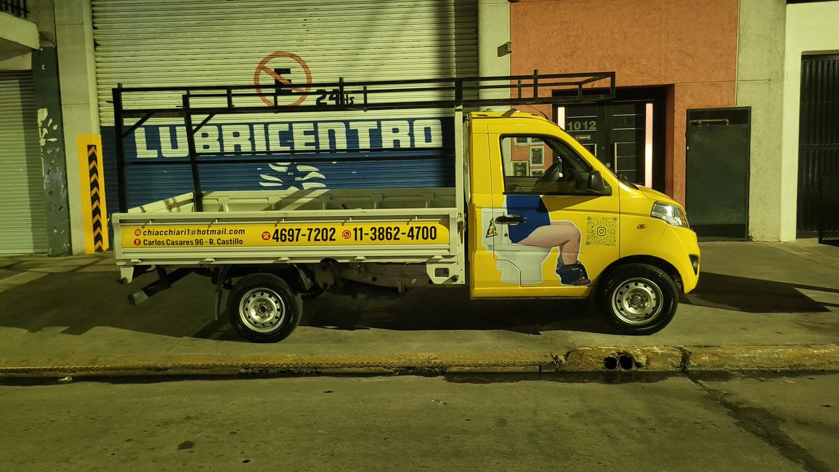 Se busca chofer.
