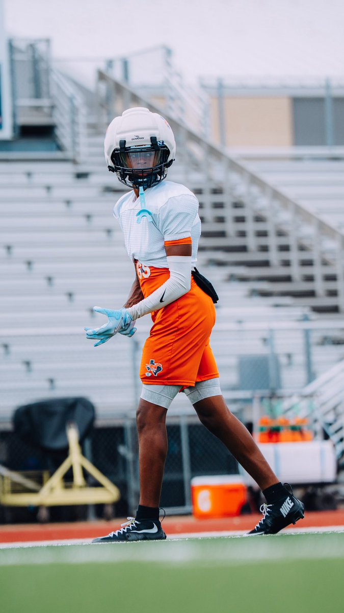 DarianDoyle7's tweet image. Coaches‼️ Come check us out this spring!! You won’t regret it! #AGTG #WR #DB #2wayAthlete 
@CoachFWilliams @SachseStangs