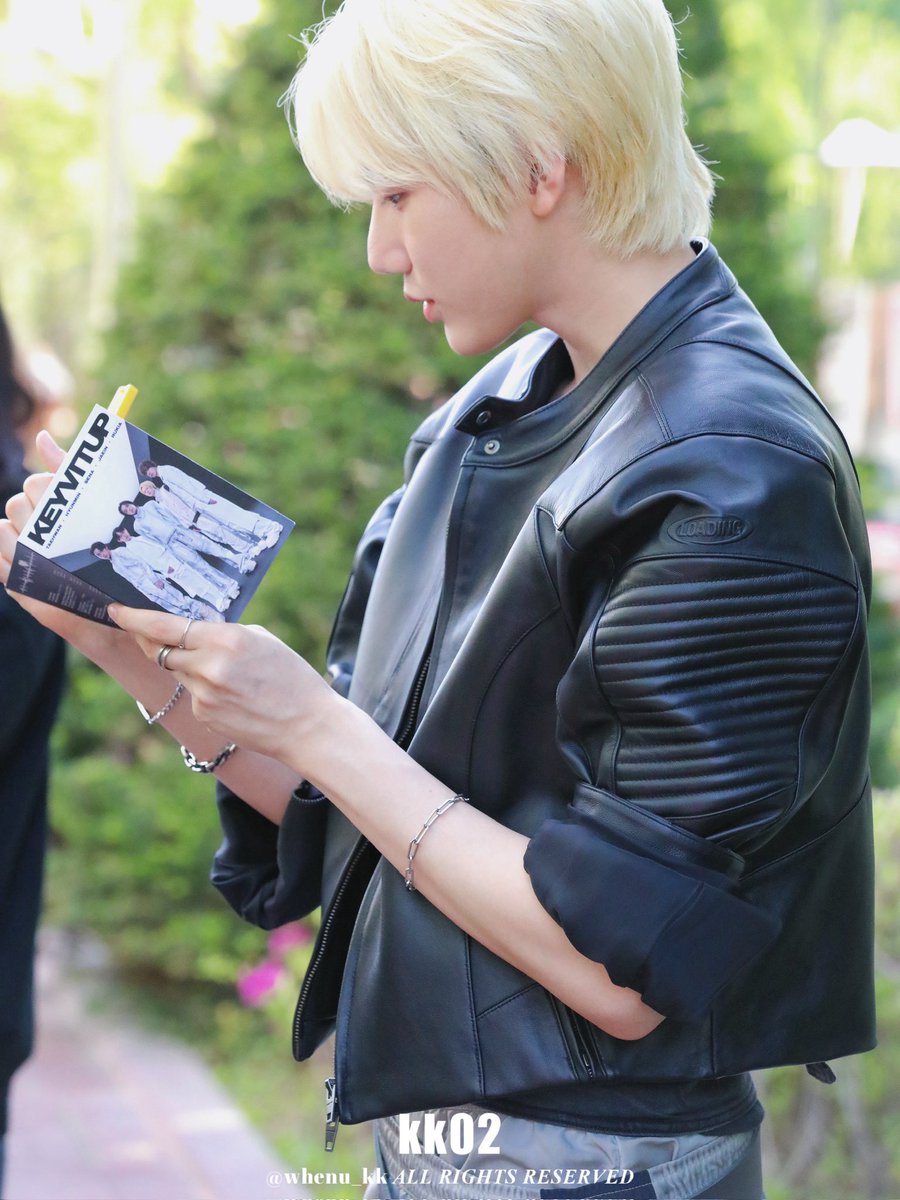 kk02. ✩* .☘︎ tweet media