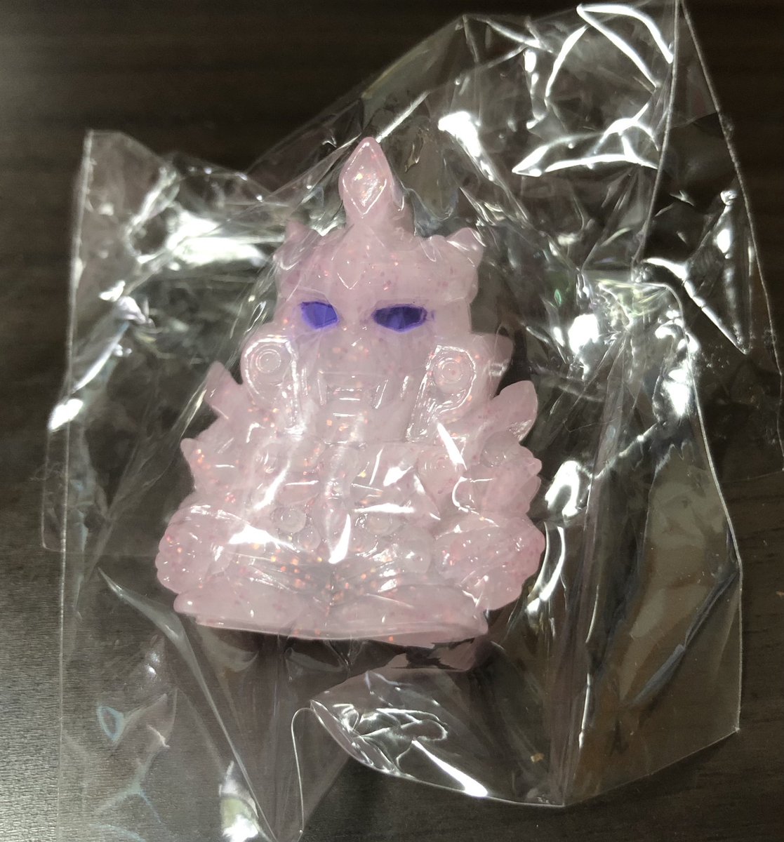 アレ？
コレ･･･イベントの入場特典のやつ･･･？

『ああ、イベント行った時にもらったやつか』

え？電光超人33周年＆ユニバース3周年イベントが･･････終わった⁇

『え？先週終わったばっかじゃん』
『すでに懐かしいねー』

え──⁇
先週終わった･･･？
世界カオス化してる･･･？