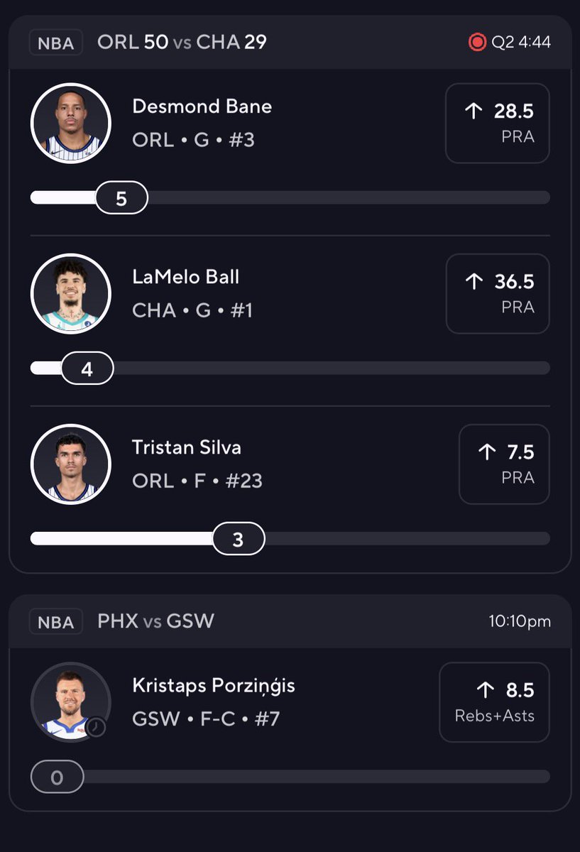 MediaBurst tweet media