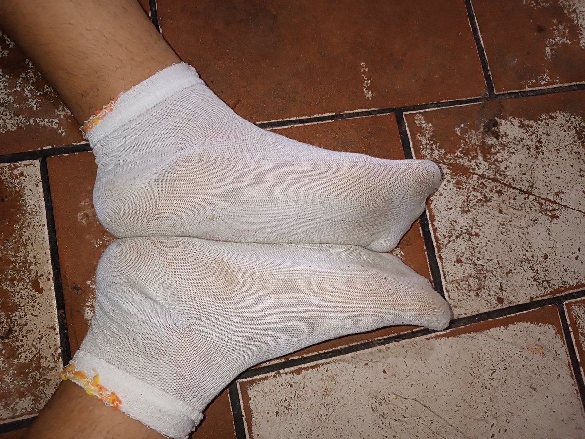 thYago_pt4's tweet photo. Cadê as vadias pra aliviar minhas contas? 🤫🤑 #findom #PINTOSAWARDSㅤㅤ #PINTOAWARDㅤㅤㅤ #PINTOAWARDSㅤㅤ #paypig #feetfetısh #feet #pé #pés #findom #alpha #BROTHERAGEMㅤ #brotheragemheteroㅤㅤㅤ #perv #gonnar #gon #compropack #vendopack #novinhodopirocão #XOTAAWARDSㅤ https://t.co/g9xSh9K3Ak