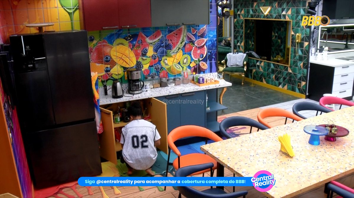 Central Reality tweet media