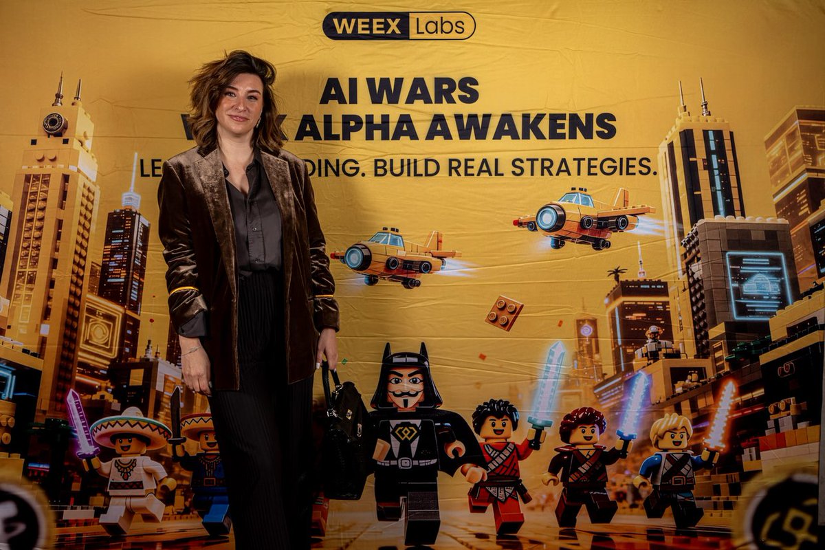 WEEX_Brasil's tweet image. Revivendo uma noite incrível com a WEEX Labs! 🥂 
Um jantar VIP exclusivo com champanhe e alta gastronomia. @TheMoonCarl compartilhou grandes insights sobre OpenClaw e IA. 
É assim que a WEEX lidera a inovação! 
🚀 #WEEX #IA