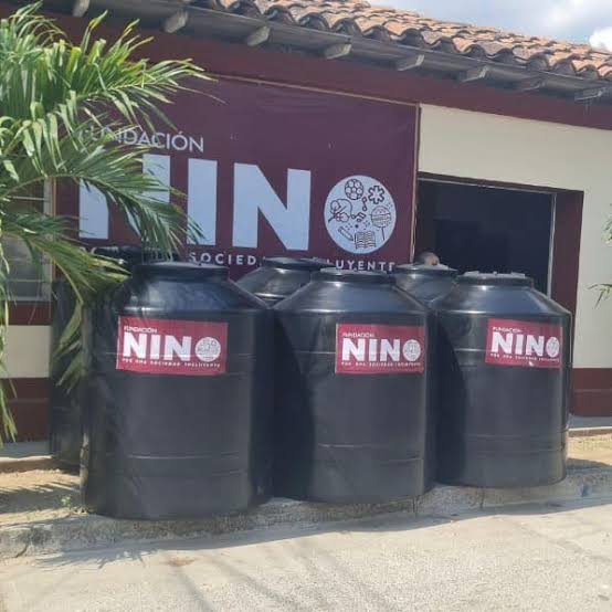 chumbert1's tweet image. En #Oaxaca tenemos un gobierno de tinacos.