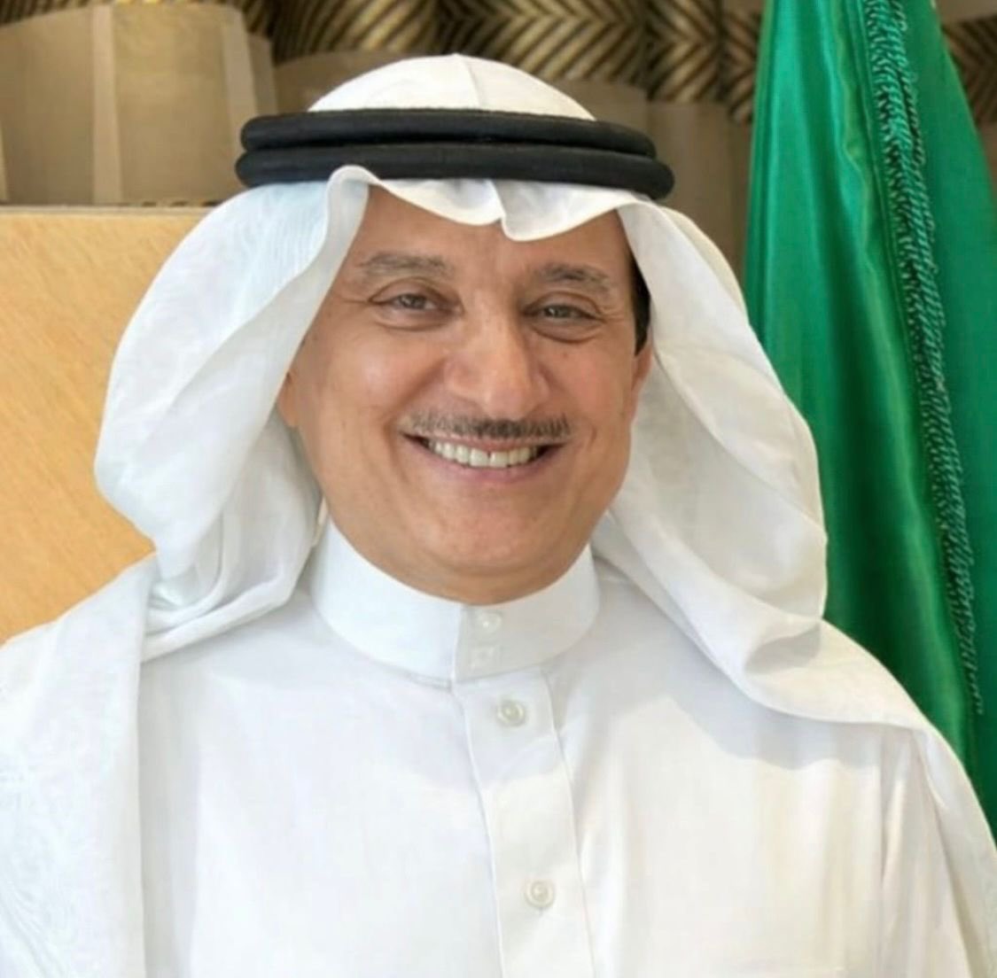 بين القرار الإداري والشرعية المعرفية: 

🔻 ماذا تعلمنا أزمة جامعة الملك سعود؟

 makkahnews.sa/5499864.html 

• رئيس مركز دار اثان للدراسات الاستشرافية و الاستراتيجية
• ⁠ وزير الثقافة و الإعلام السابق

#مقالات_مكة #مقال #رأي
<a href="/_KSU/">جامعة الملك سعود</a>