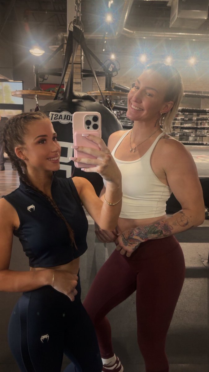 Mikaela Mayer tweet media