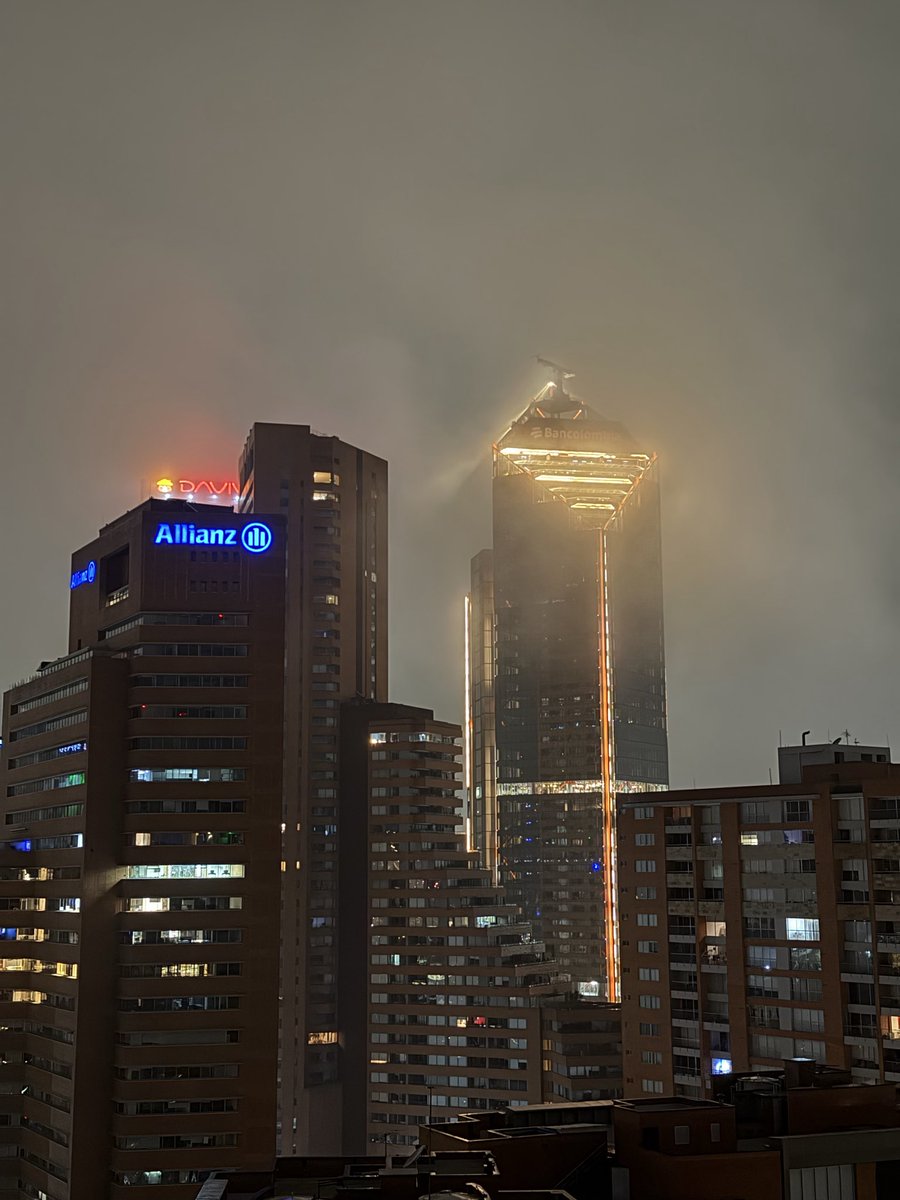 Trinandito tweet media