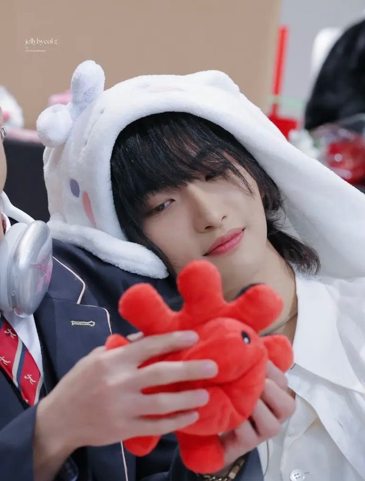 𝗯𝘂𝘁𝘁𝗼𝗻 tweet media