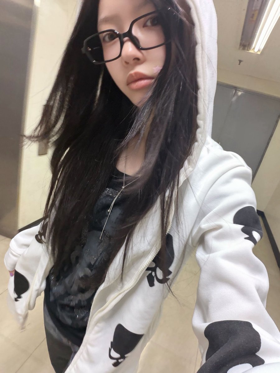 모카님이 힙합 여친이시라니