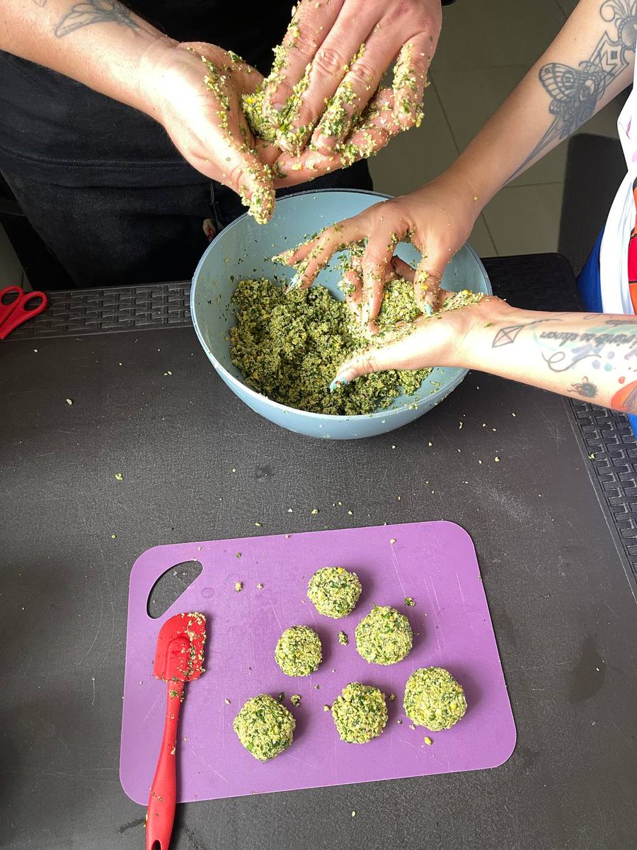 Picolina tweet media