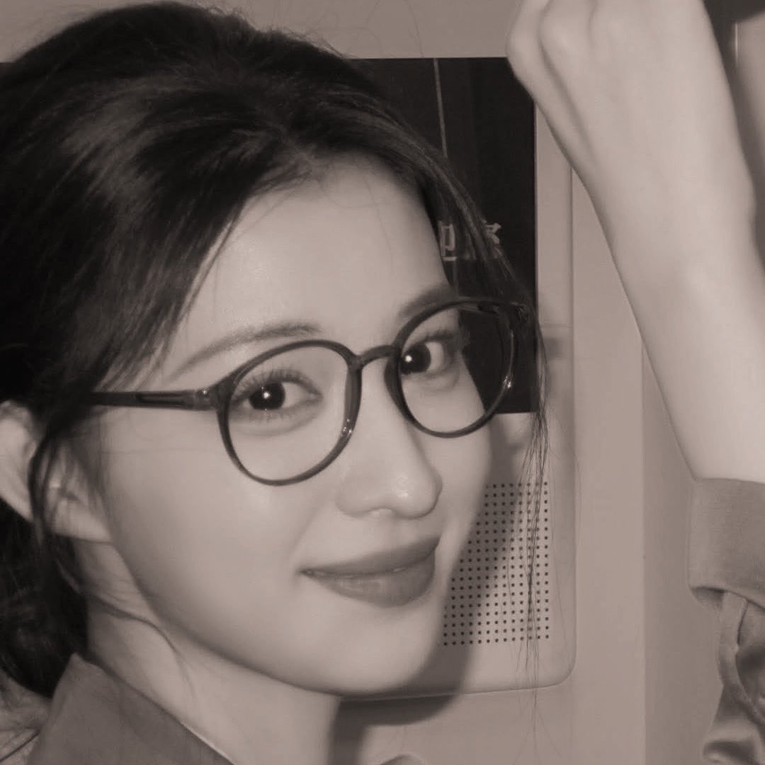 pijarjelita's tweet photo. @TamagoPost ⠀
⠀
INDU KOESALA, 1994.
Seorang dokter spesialis bedah anak. Kamu?
⠀
⠀ https://t.co/O21UuXcxeV