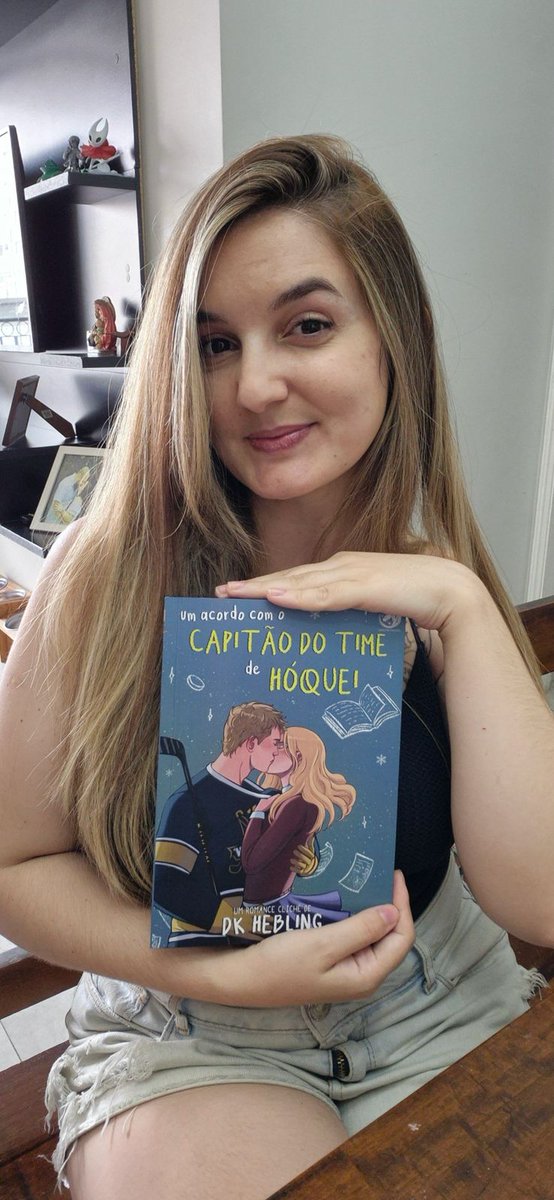 Autora DK Hebling tweet media