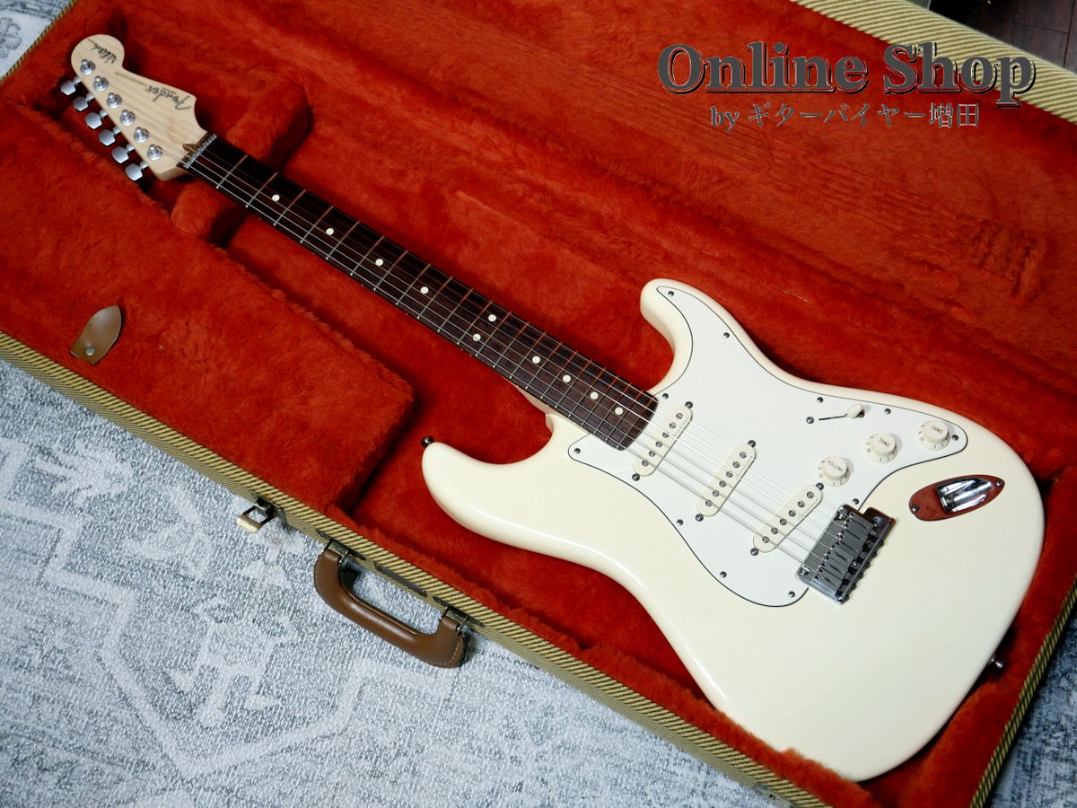 keimsd's tweet image. 2011 #Fender Jeff Beck Stratocaster Olympic White
guitarbuyermasuda.com/products/used-…

泣く子も黙る名手ジェフ・ベックのシグネイチャー・ストラトが新着！！！
チューニングが狂いにくく、演奏性も高く、ノイズが少ない、ストラトキャスターの一つの完成系と言える仕上がりです。