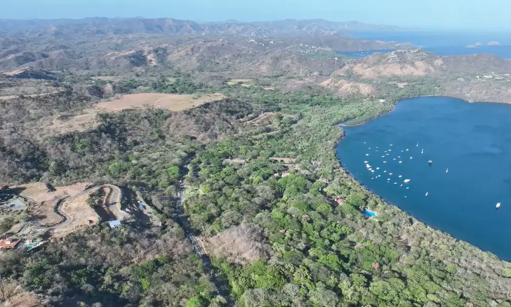 LaPrensa.cr tweet media