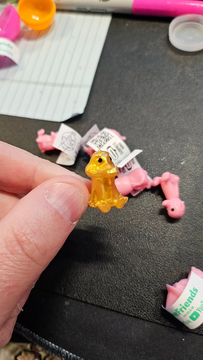 VeeScoot tweet media