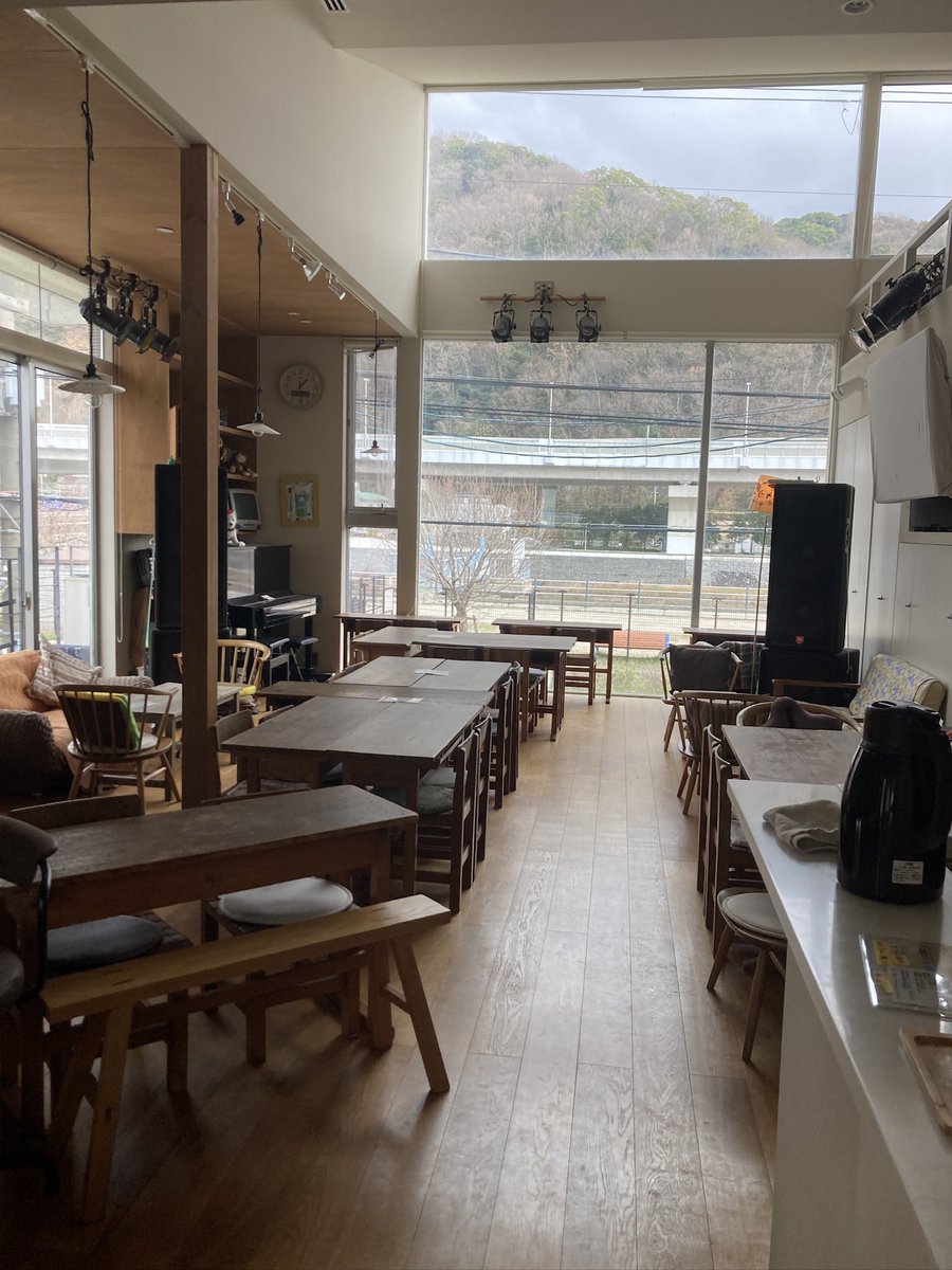 4/19(日)うどん屋の２階絵本の日
中止のお知らせ。

●ほっとたいむ10時半〜
●大人の絵本会14時半〜

こちらの事情で急で申し訳ありませんが中止とさせて頂きます。

ごめんなさい。

来月、5/17(日)は開催予定ですので、よろしくお願いします。