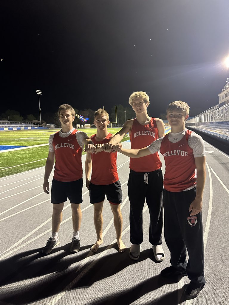 4x4 team of Evan Bova, Justin Bucher, Jeremiah Tuttamore, and Owen Hancock take the school record down tonight with a time of 3:26.84 #feedthecats #blindhandoff #SR