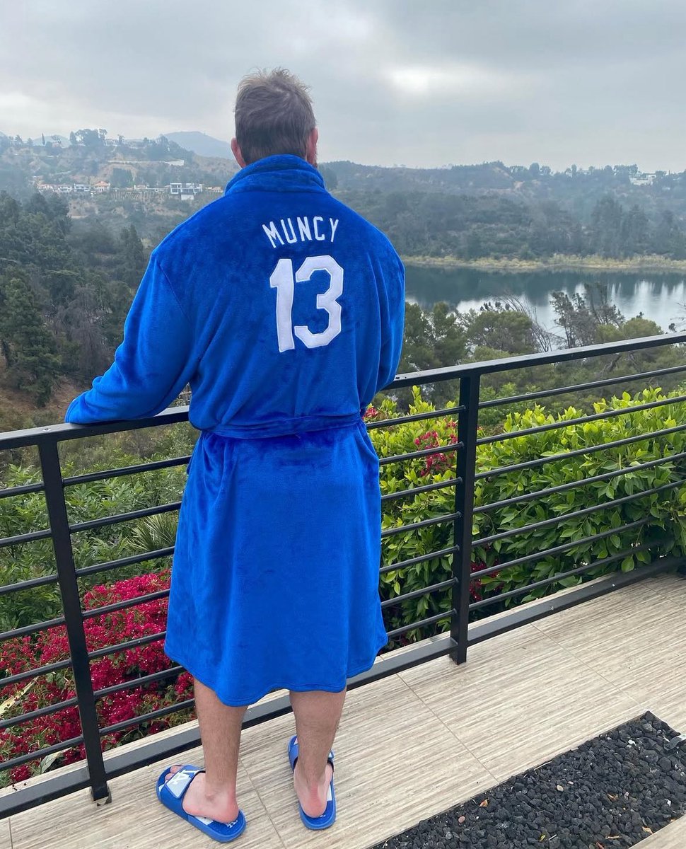 Blake Snell Enjoyer tweet media