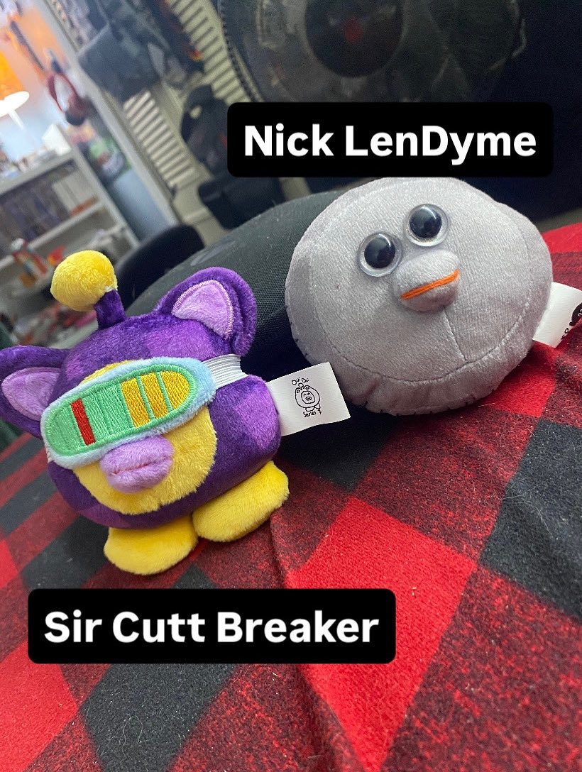 Pup Sitter Zaith ($5 DMs 4 non moots)🔞 tweet media