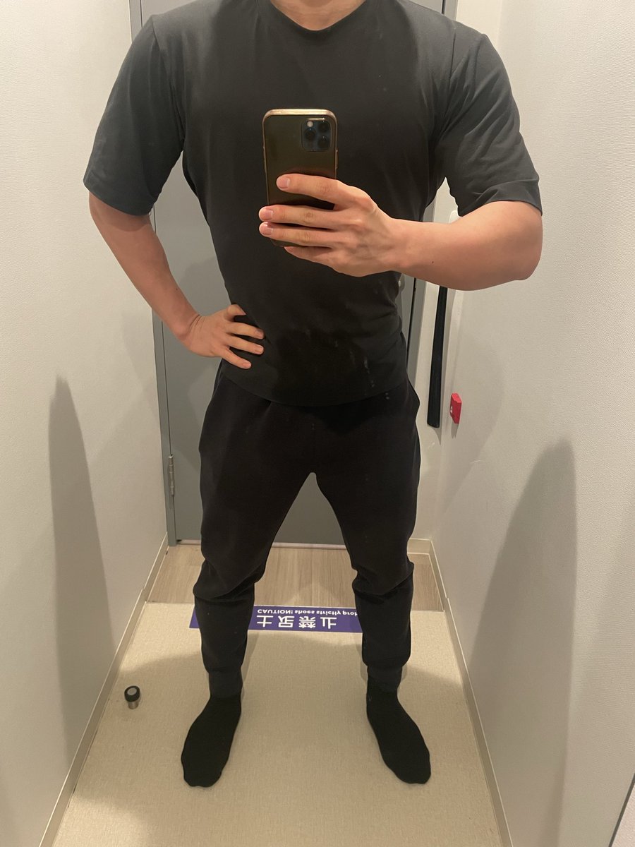 【筋トレ294日目】(4/14)
ジム行ってきました！
30分ほどいました💪🏻

#ジム
#筋トレ
#ランニング
#フォロバ100