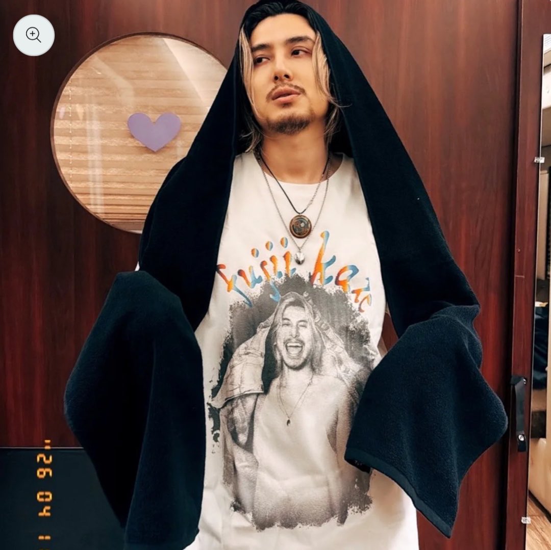 Coachella藤井風さんグッズ、配送中のメールが来てから20分後に届いて